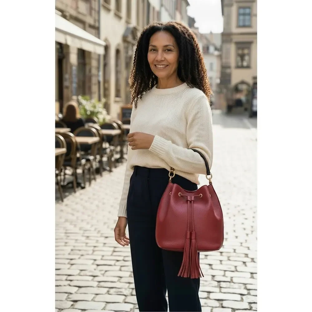 GUCCI Miss Bamboo Pebble Calfskin Bucket Bag
